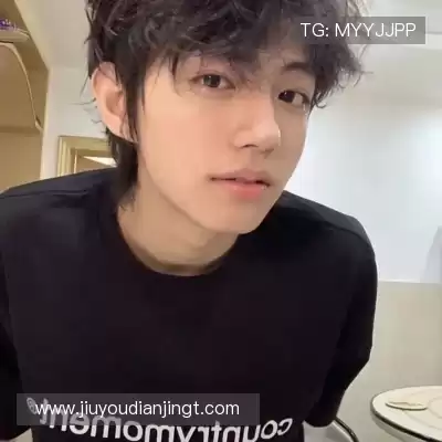 顾彩会